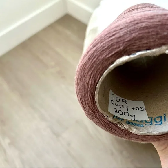 Light Mauve Purple/Dusty Rose Yarn Cone 100% Cashmere New Weaving Woven Knitting - Picture 3 of 4